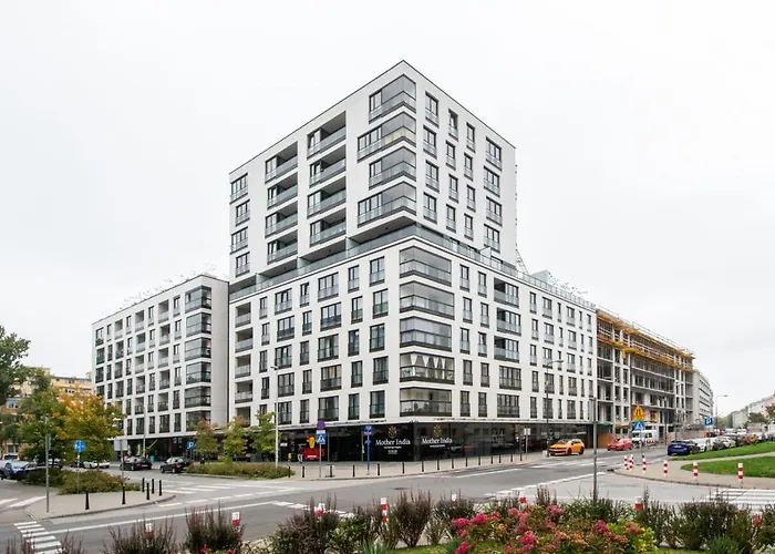 Hotel King Muranów - Dzielna 64