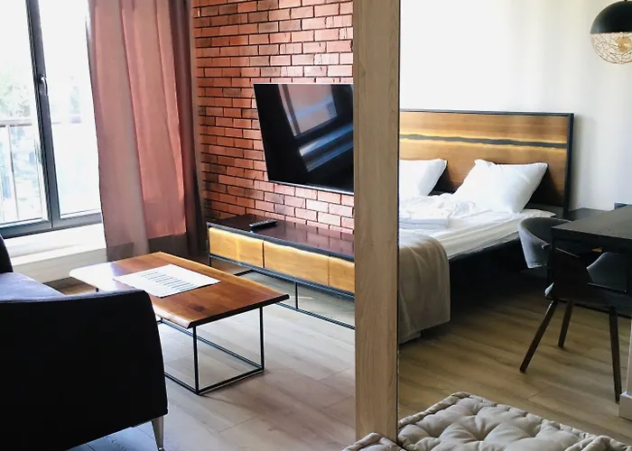 King Muranów - Dzielna 64