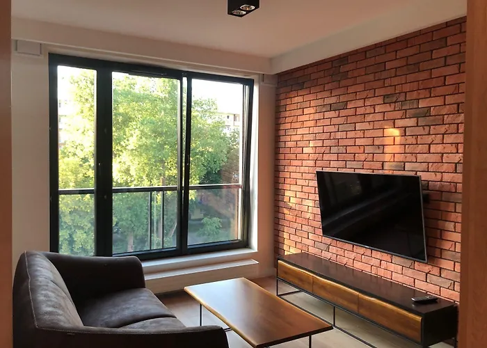 Dzielna 64 Szálloda