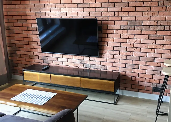 King Muranów - Dzielna 64 3* Warszawa